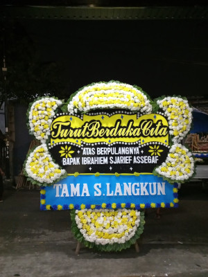 Papan Bunga Duka di Nongsa